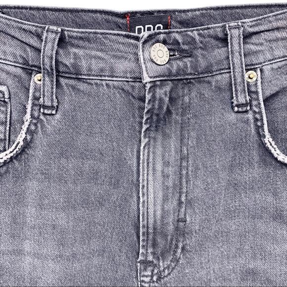 BDG Dark Gray 90s Bootcut Jeans Size Women’s Size 30 - Picture 5 of 11